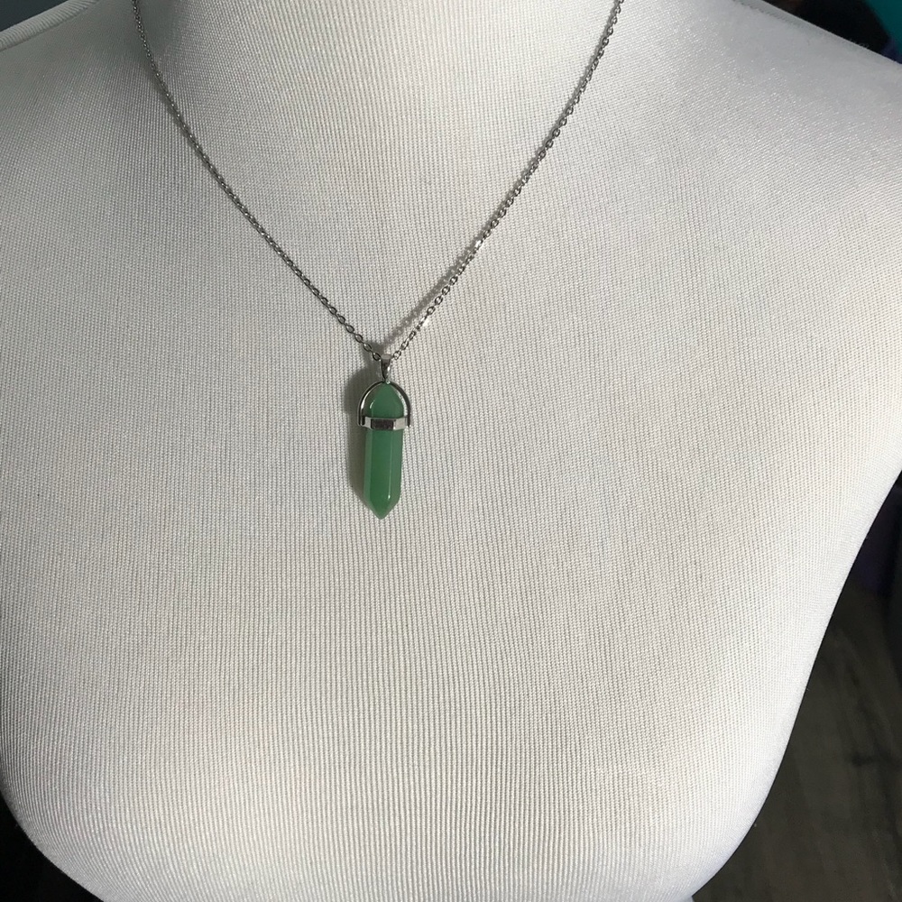 Jade Crystal point Pendant NWT!